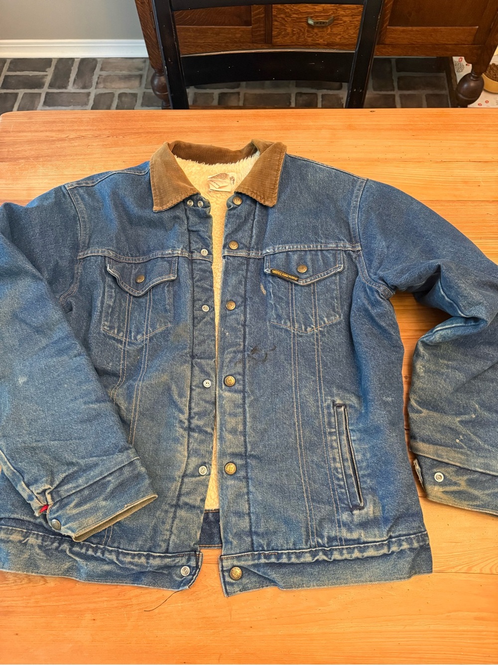 Men's Vintage Saddle King Denim Sherpa-Lined Jacket with Brown Corduroy Collar
